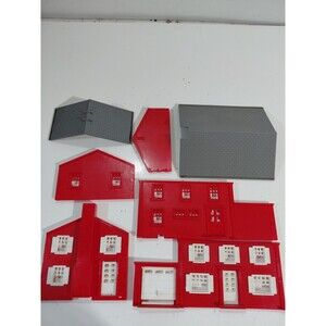 Plasticville Train O Gauge Model Railroad Scenery Red 2 Story House w/Garage